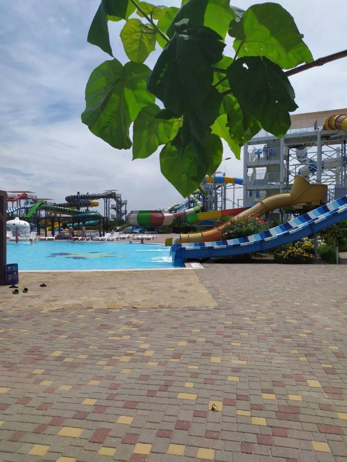 Aquapark Koblevo Hotel Buitenkant foto