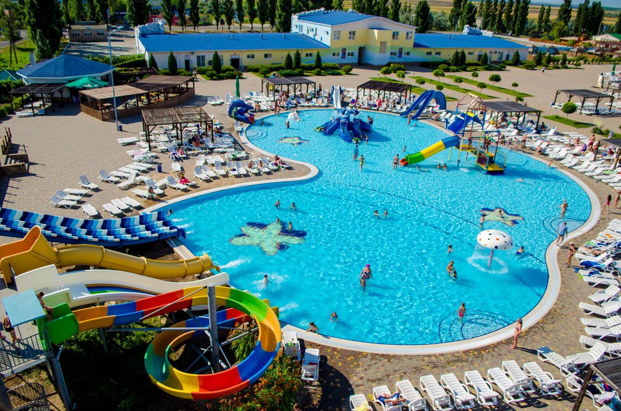 Aquapark Koblevo Hotel Buitenkant foto