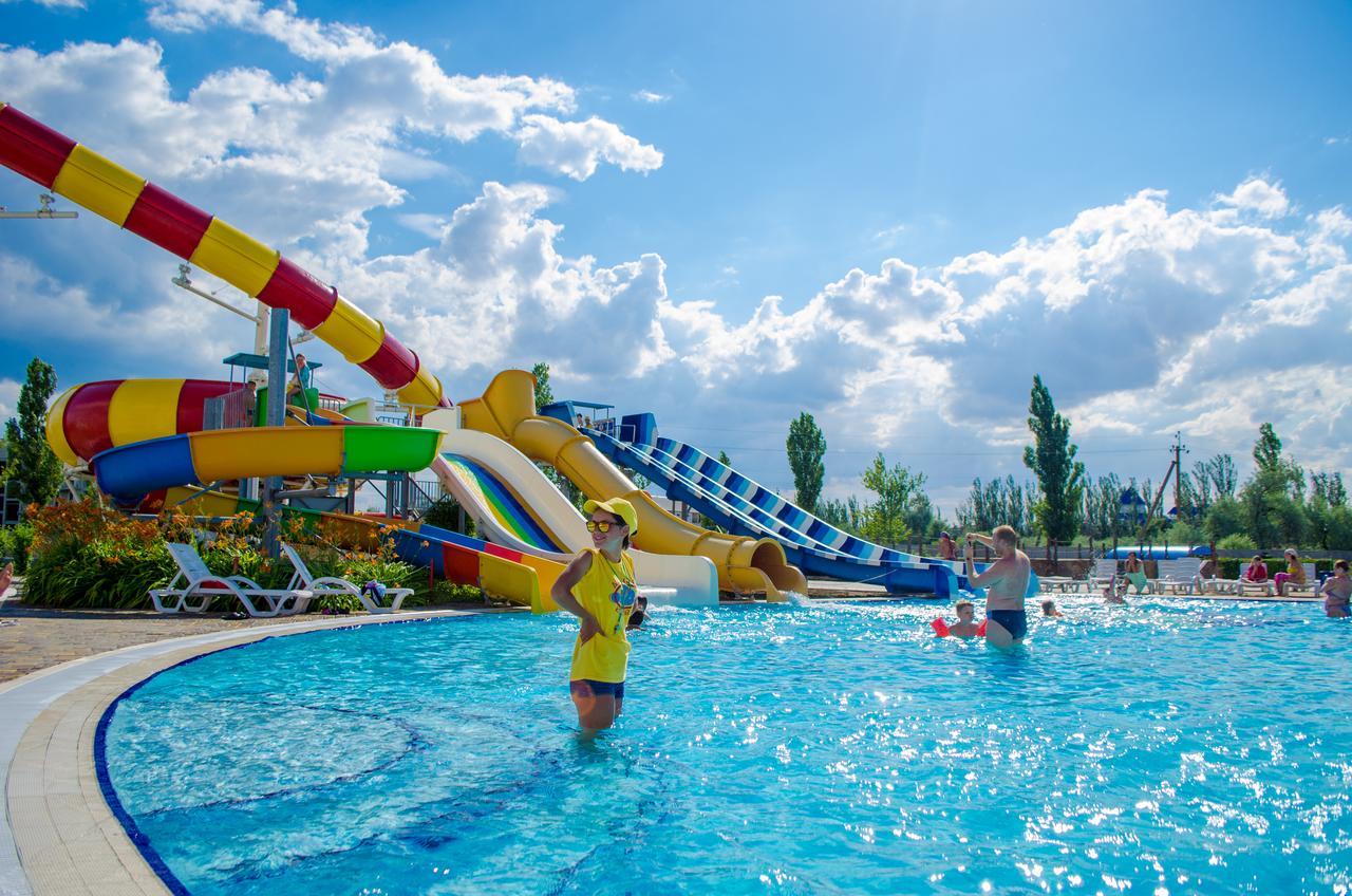 Aquapark Koblevo Hotel Buitenkant foto